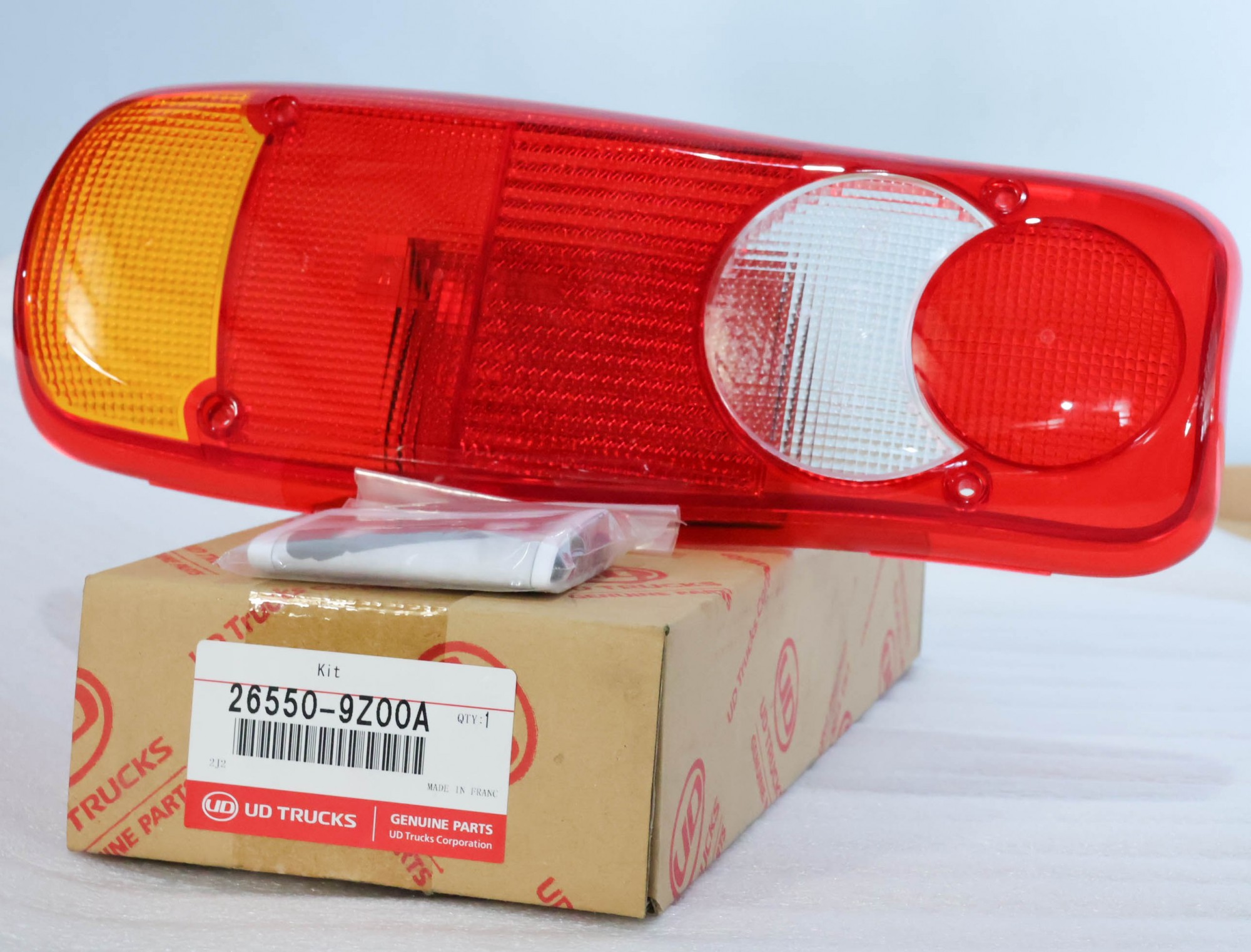 CHI TIẾT MẶT ỐP ĐÈN HẬU