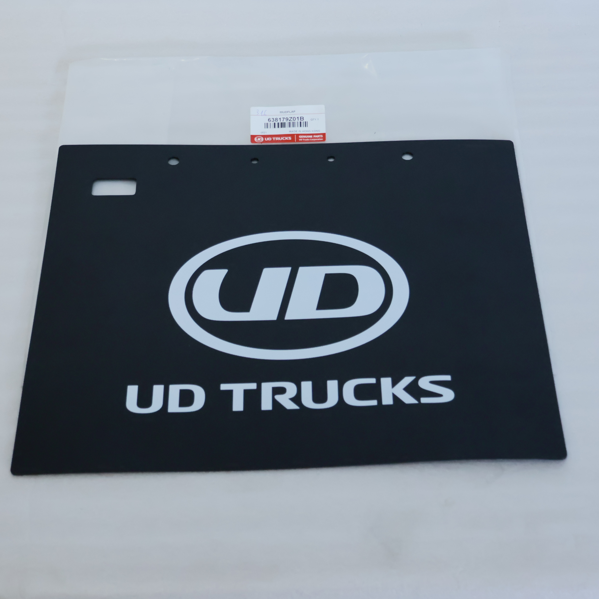 MIẾNG CAO SU DƯỚI VÈ CHẮN BÙN TRƯỚC TRÁI - QUESTER