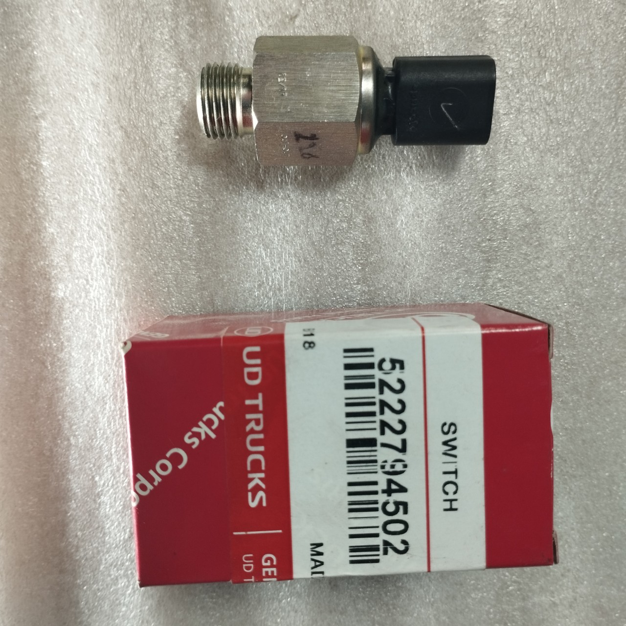 CẢM BIẾN ÁP SUẤT KHÍ NÉN (PHANH) - DÙNG CHUNG